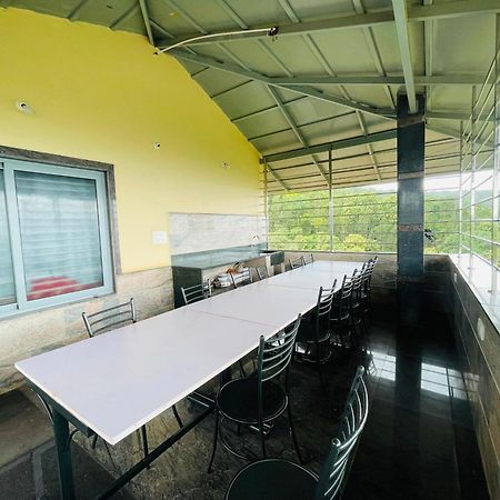 Rashi Z View Estate Stay Tarikere エクステリア 写真