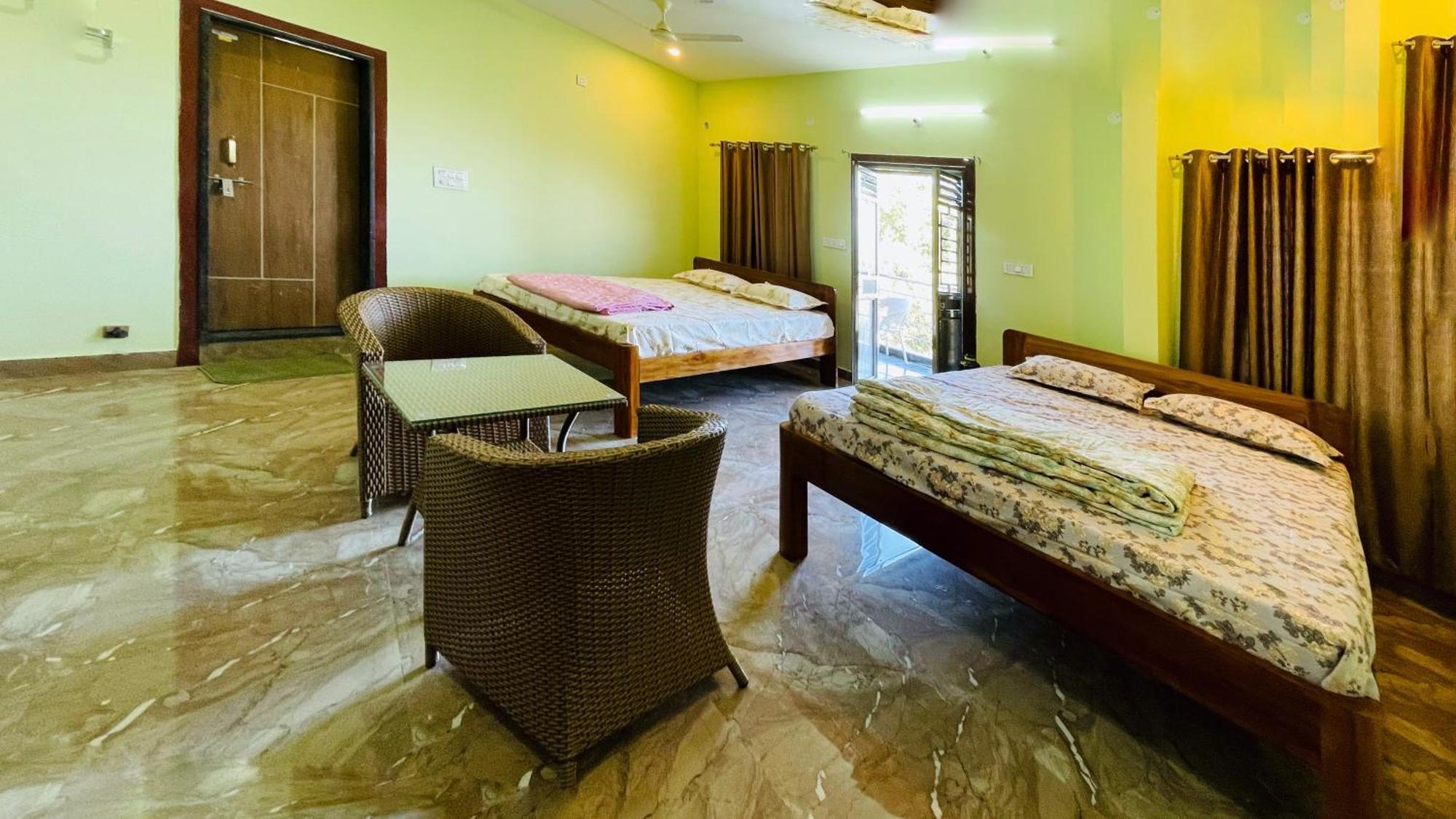 Rashi Z View Estate Stay Tarikere エクステリア 写真
